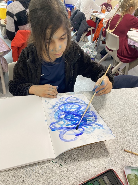 Active listening painting in Y5